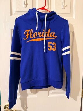 PINK Victoria's Secret Florida Gators Graphic Hoodie